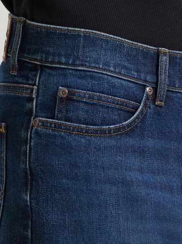 Men's Legendary Relaxed Straight Jean with SoftAge™