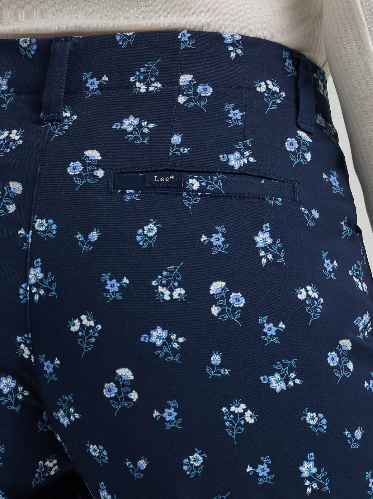Women's Legendary Chino Pant - view 5
