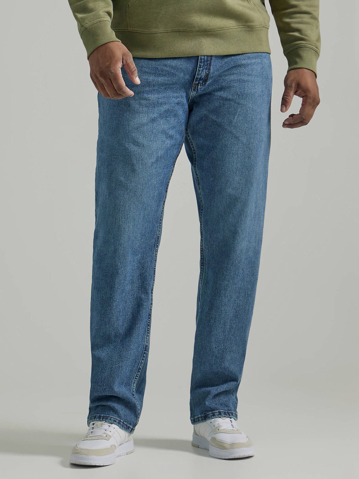 Men's Legendary Relaxed Straight Jean (Big &Tall) - view 2