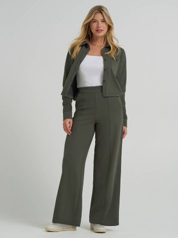 Women's Wide Leg Pull On Knit Pant