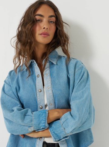 Women's Two Toned Denim Snap Front Shirt — alternate view