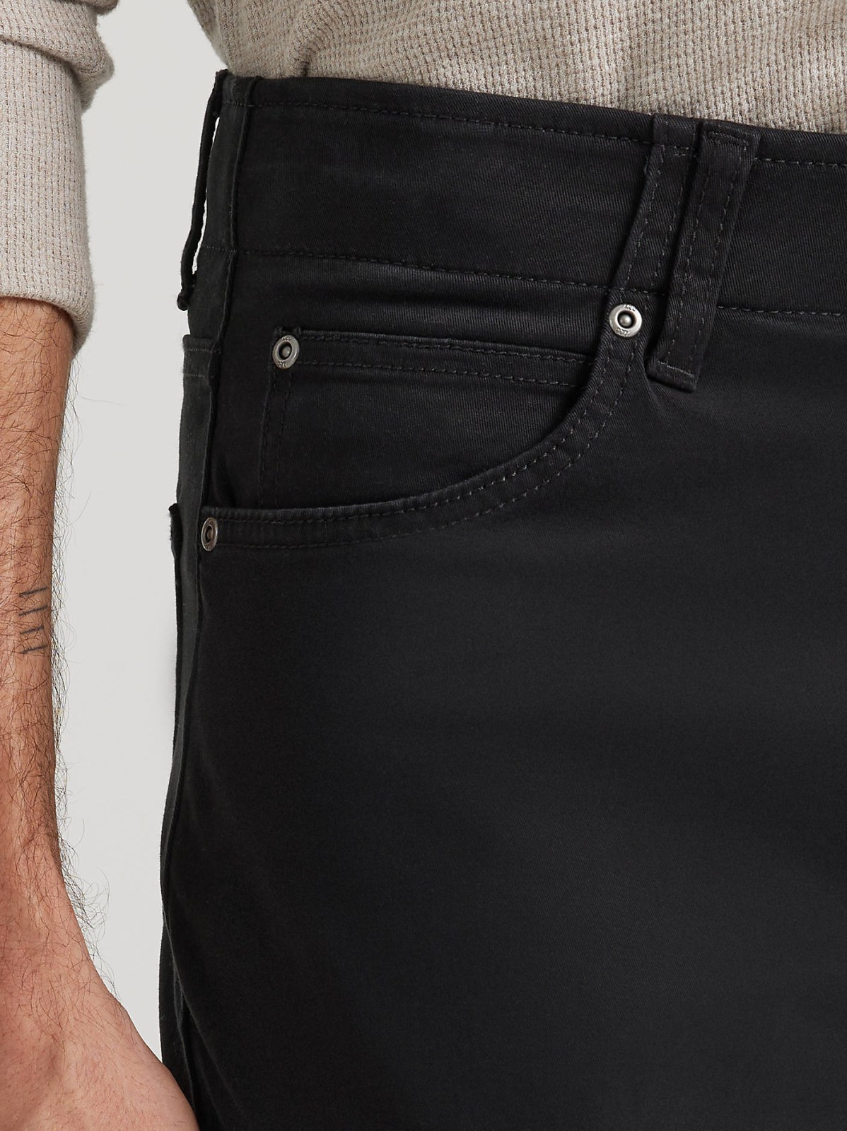 Men's Extreme Motion Straight Fit Tapered Leg Jean - view 6