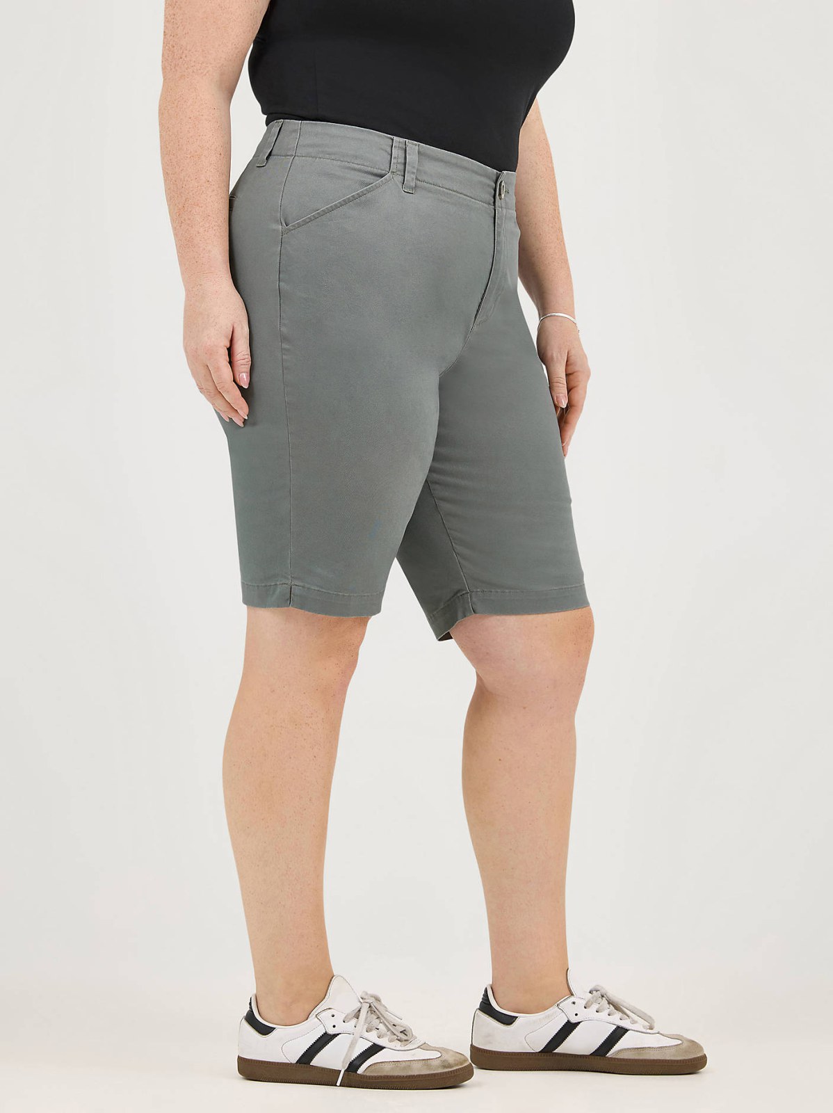 Women's Legendary Chino Bermuda (Plus) - view 4