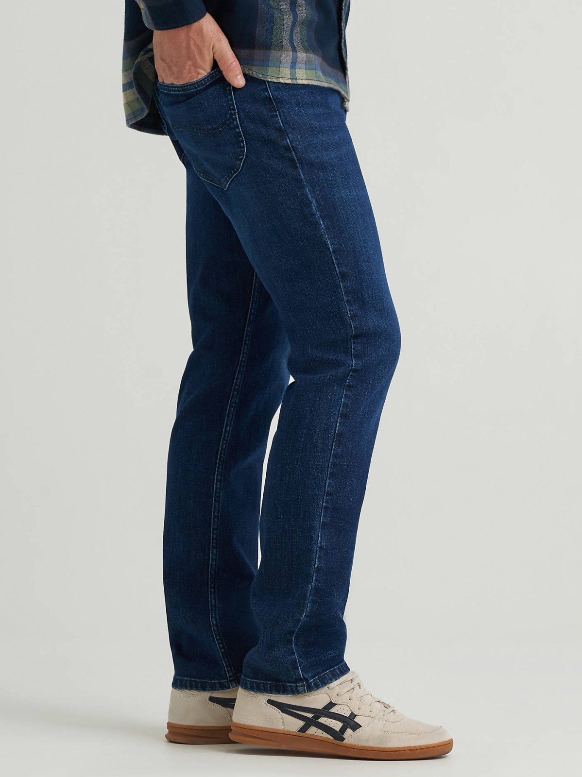 Men's Legendary Regular Straight Jean - view 4