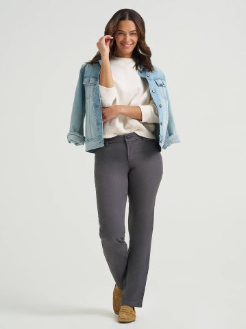 Women's Wrinkle Free Relaxed Fit Straight Leg Pant