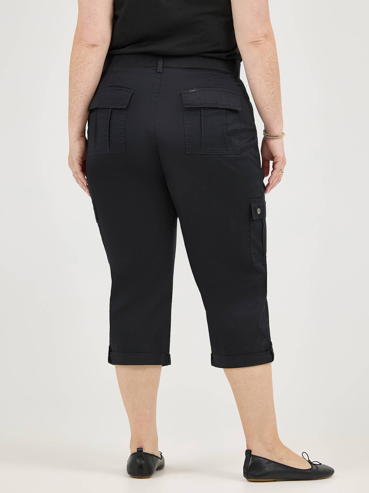 Women's Ultra Lux Comfort with Flex-To-Go Relaxed Fit Cargo Capri (Plus) - view 3