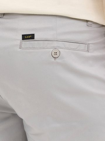 Men's Extreme Motion 7" Flat Front Short