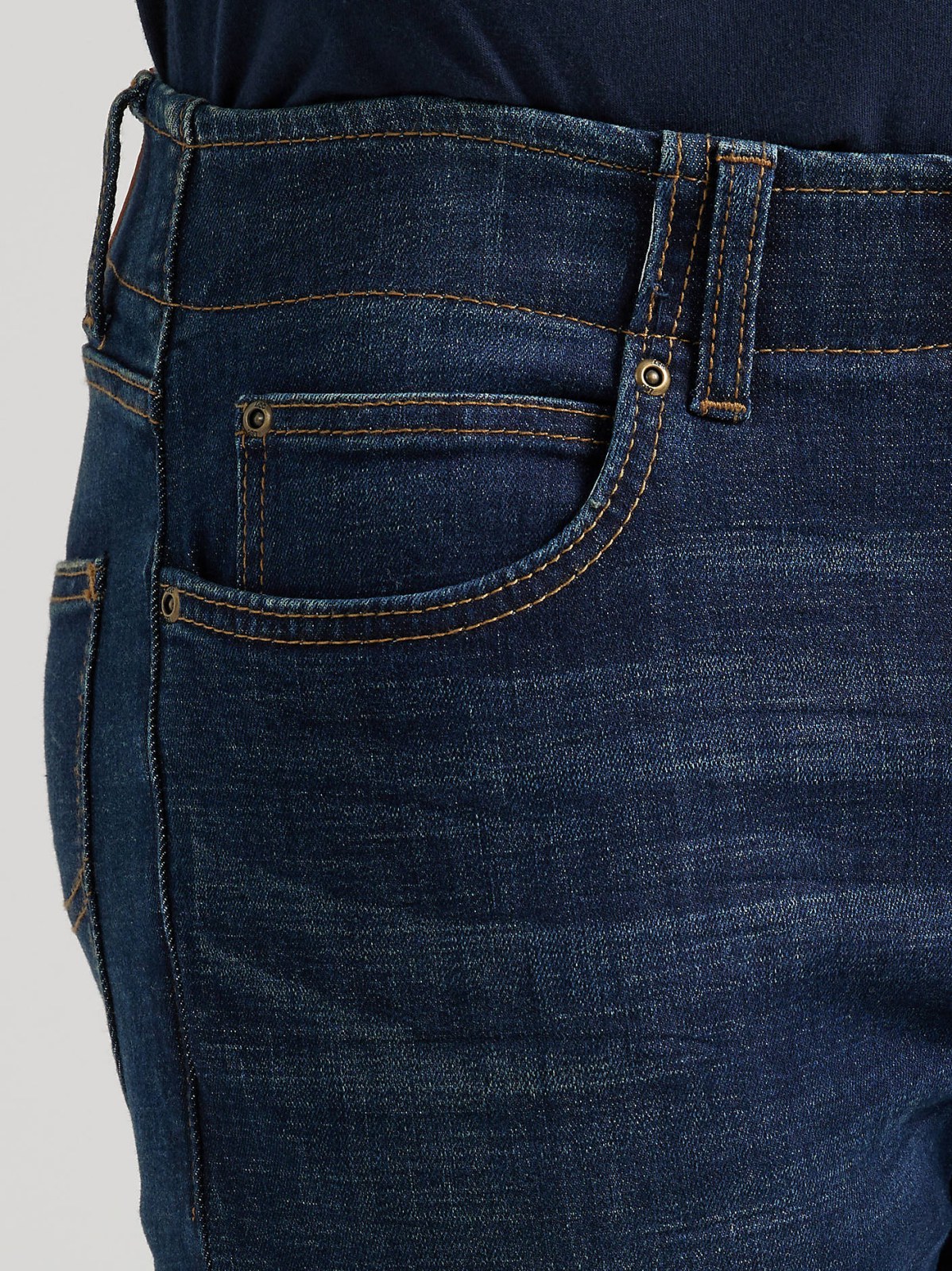 Men's Extreme Motion MVP Regular Straight Jean - view 6