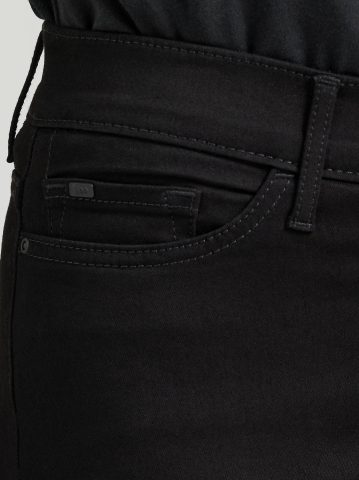 Women's Ultra Lux Comfort with Flex Motion Bootcut Jean