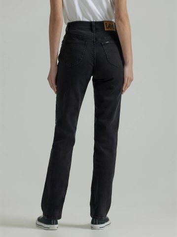 Women's Ultra Lux Comfort with Flex Motion Straight Jean