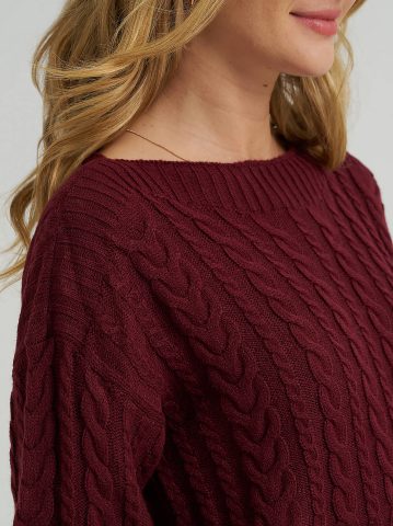 Women's Curved Hem Cable Knit Sweater