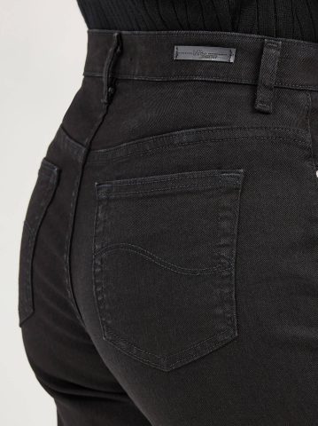 Women’s Original Relaxed Fit Straight Leg Jean