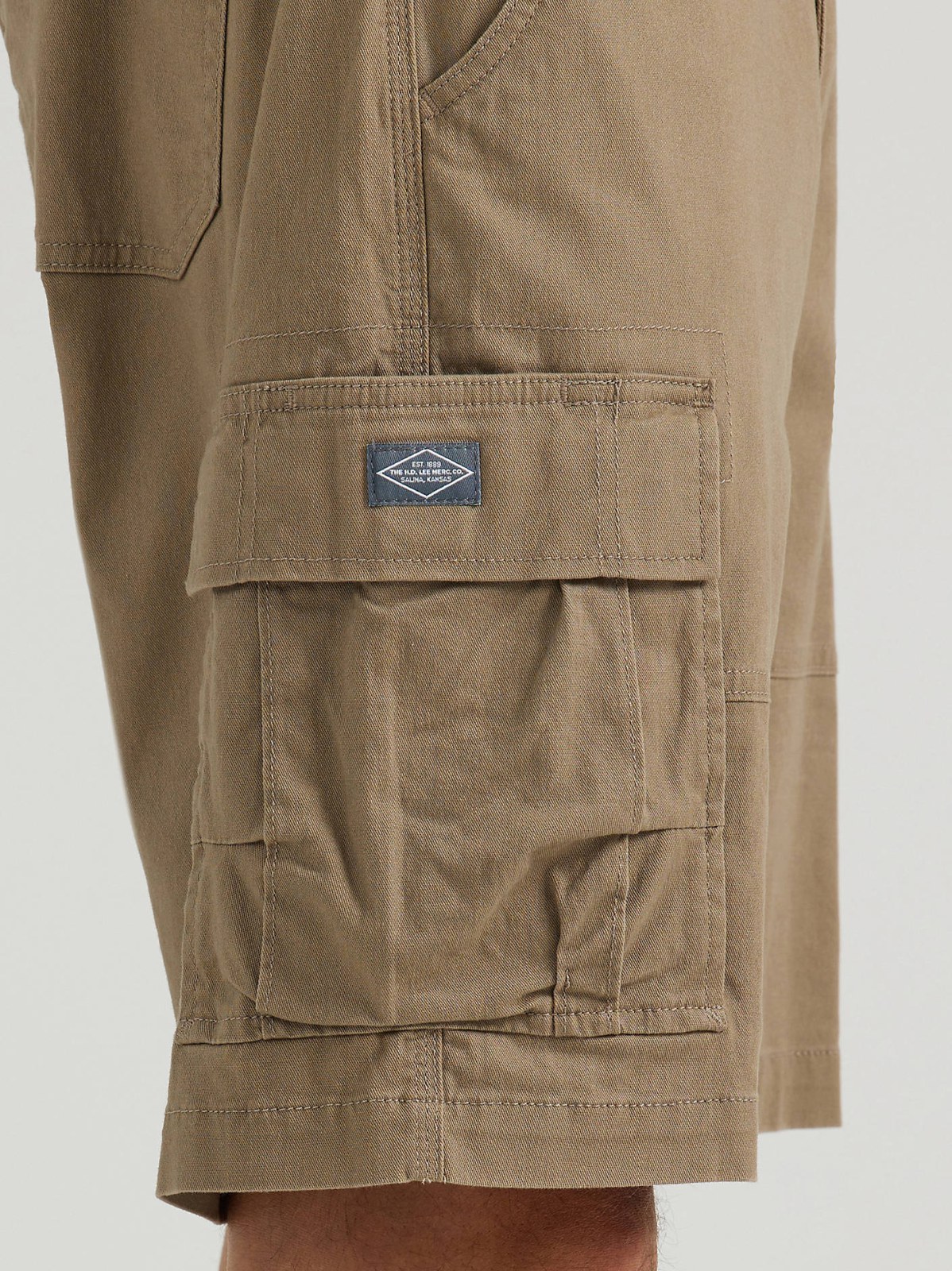 Men's Extreme Motion Carolina Cargo Short - view 6