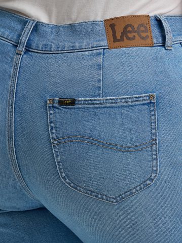 Women's Legendary High Rise A-Line Jean (Plus)