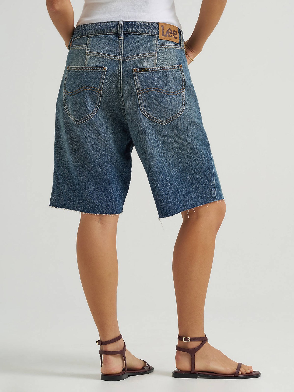Women's Low Rise Button-Fly Darted Slouch Denim Bermuda - view 4