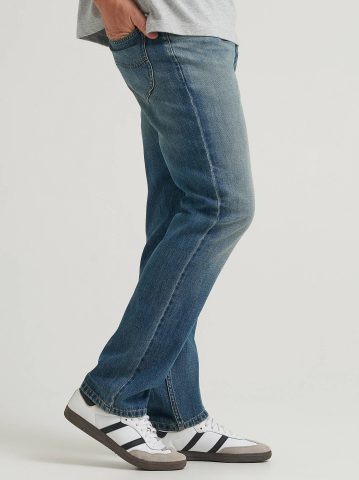 Men's Legendary Regular Straight Jean with SoftAge™