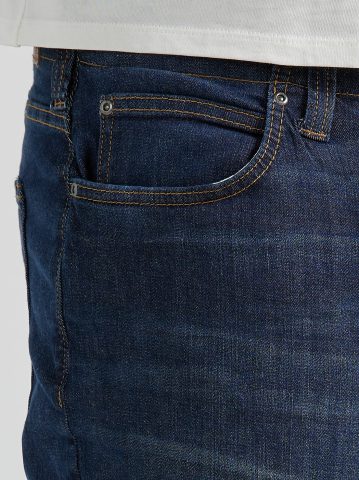 Men's Extreme Motion Athletic Tapered Leg Jean (Big & Tall)