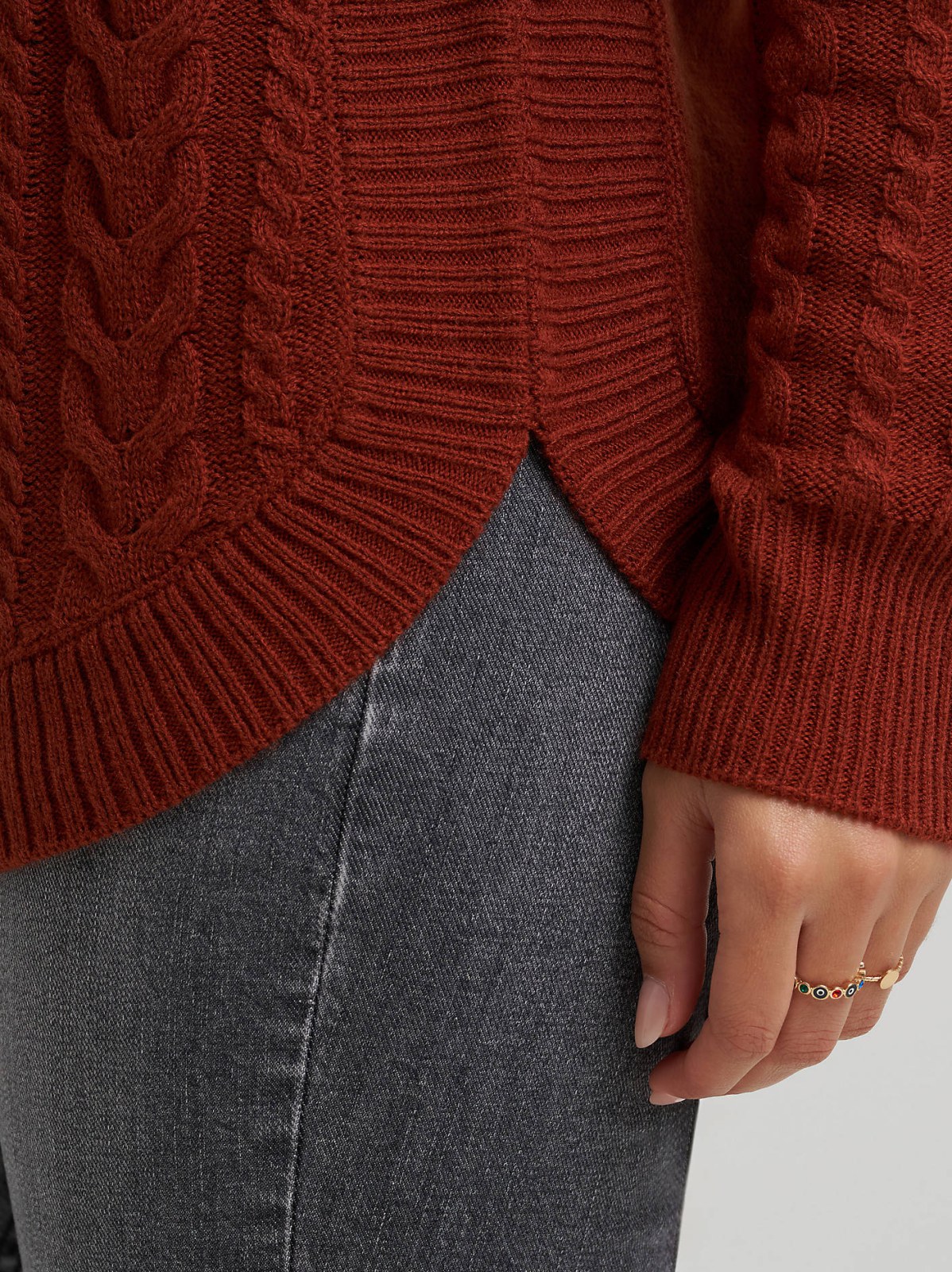 Women's Curved Hem Cable Knit Sweater - view 3