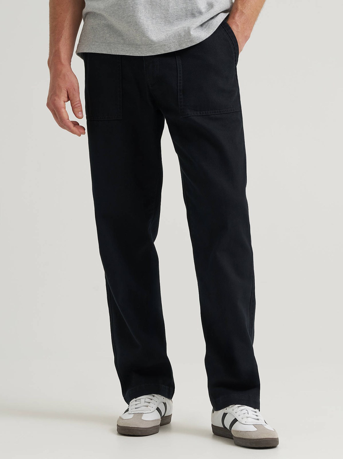 Men's Legendary Relaxed Utility Pant - view 2