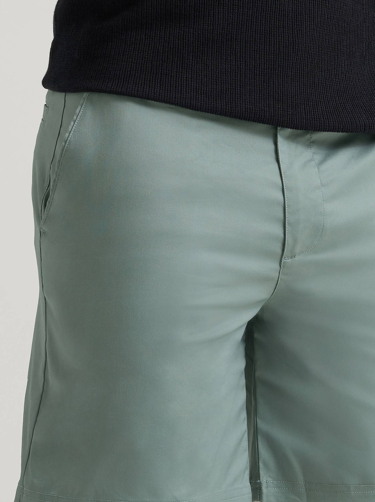 Men's Extreme Motion 7" Flat Front Short - view 6