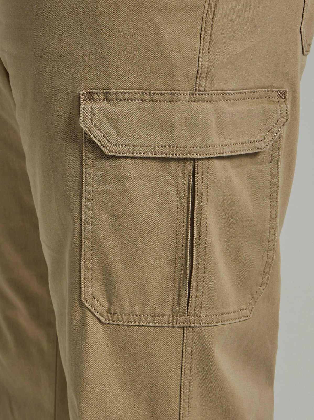 Men's Extreme Motion Twill Cargo Pant (Big & Tall) - view 6