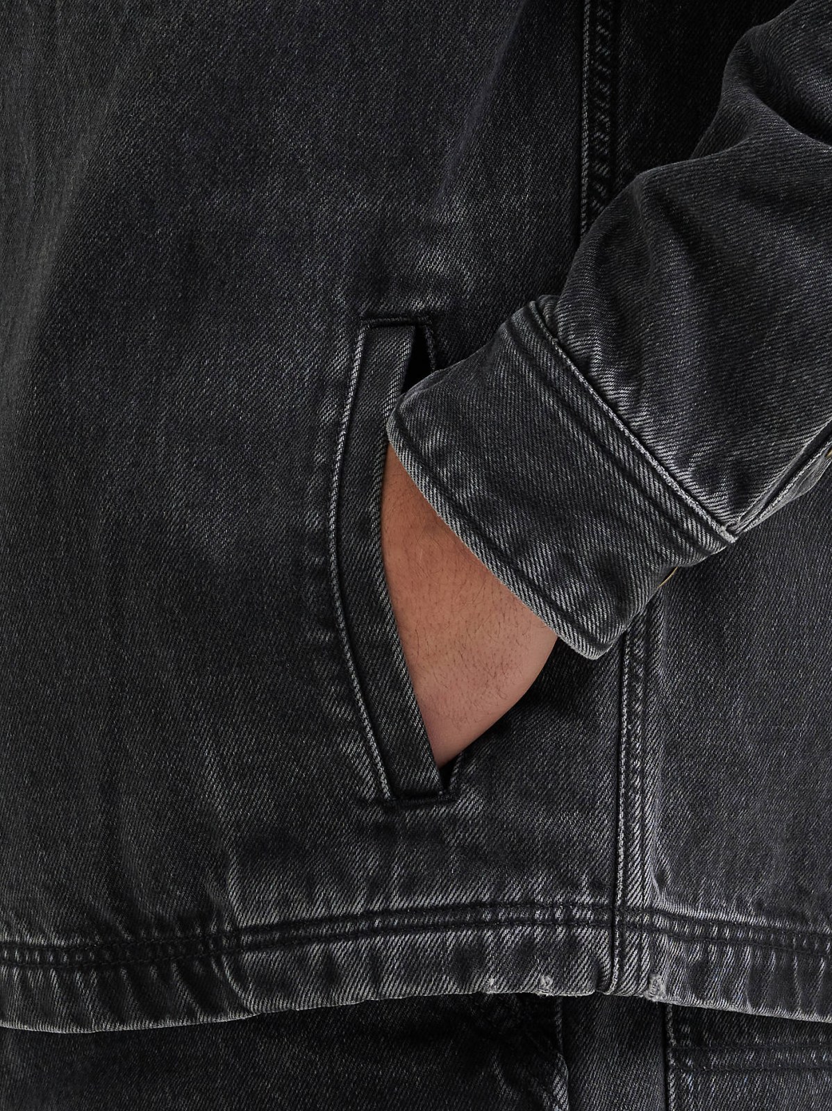 Men's Relaxed Fit Workwear Denim Overshirt - view 5