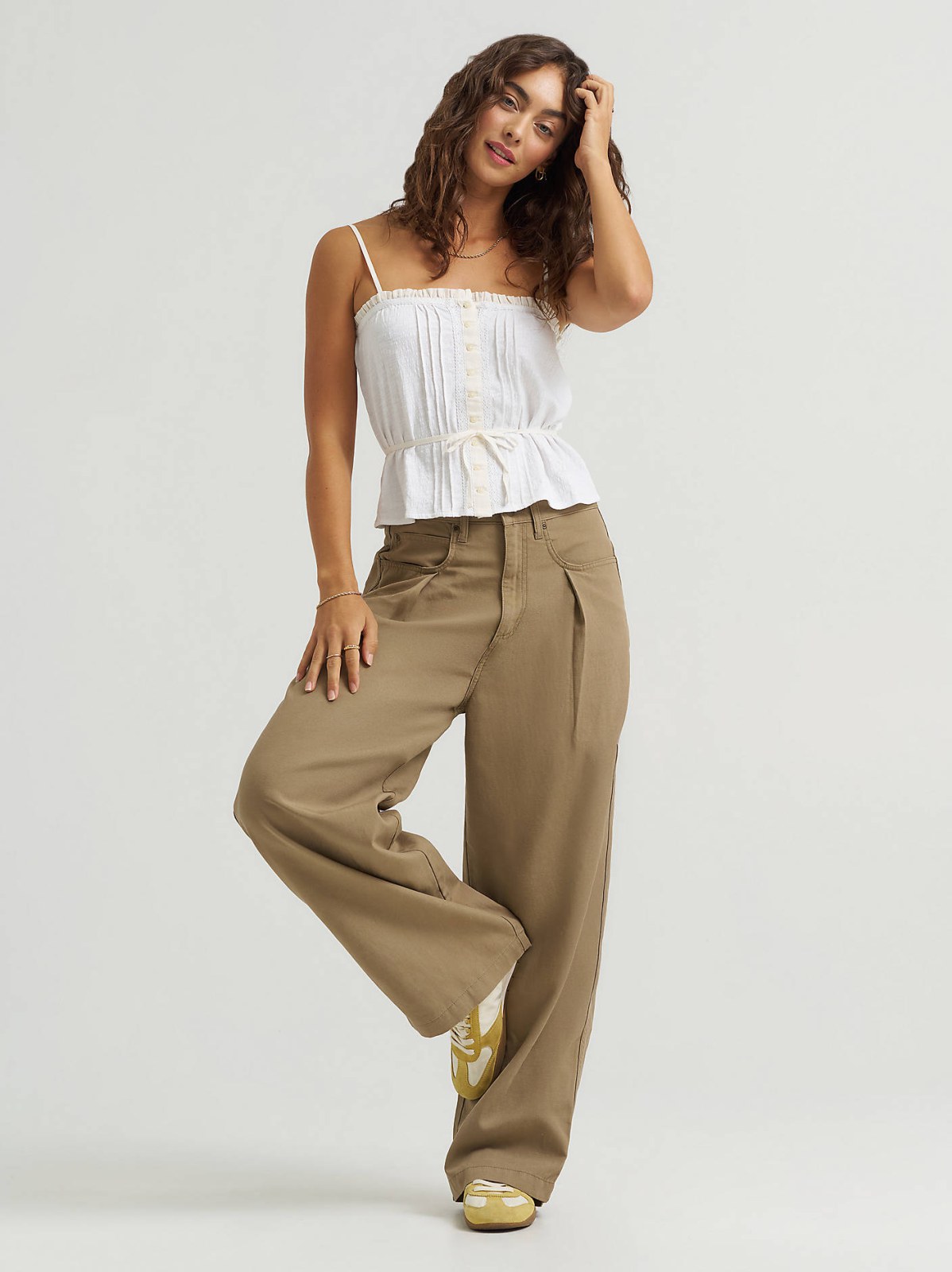 Women's Low Rise Slouch Chino Pant
