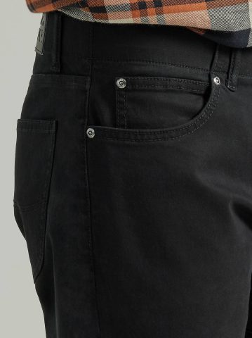 Men's Extreme Motion Athletic Tapered Leg Jean
