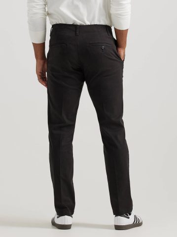 Men's Extreme Motion Slim Fit Khaki Pant