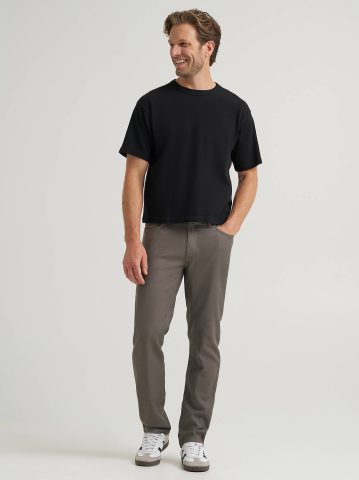 Men's Legendary Regular Taper Pant — alternate view