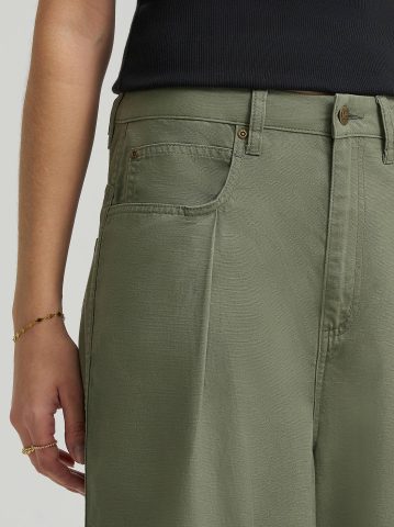 Women's Low Rise Slouch Chino Pant
