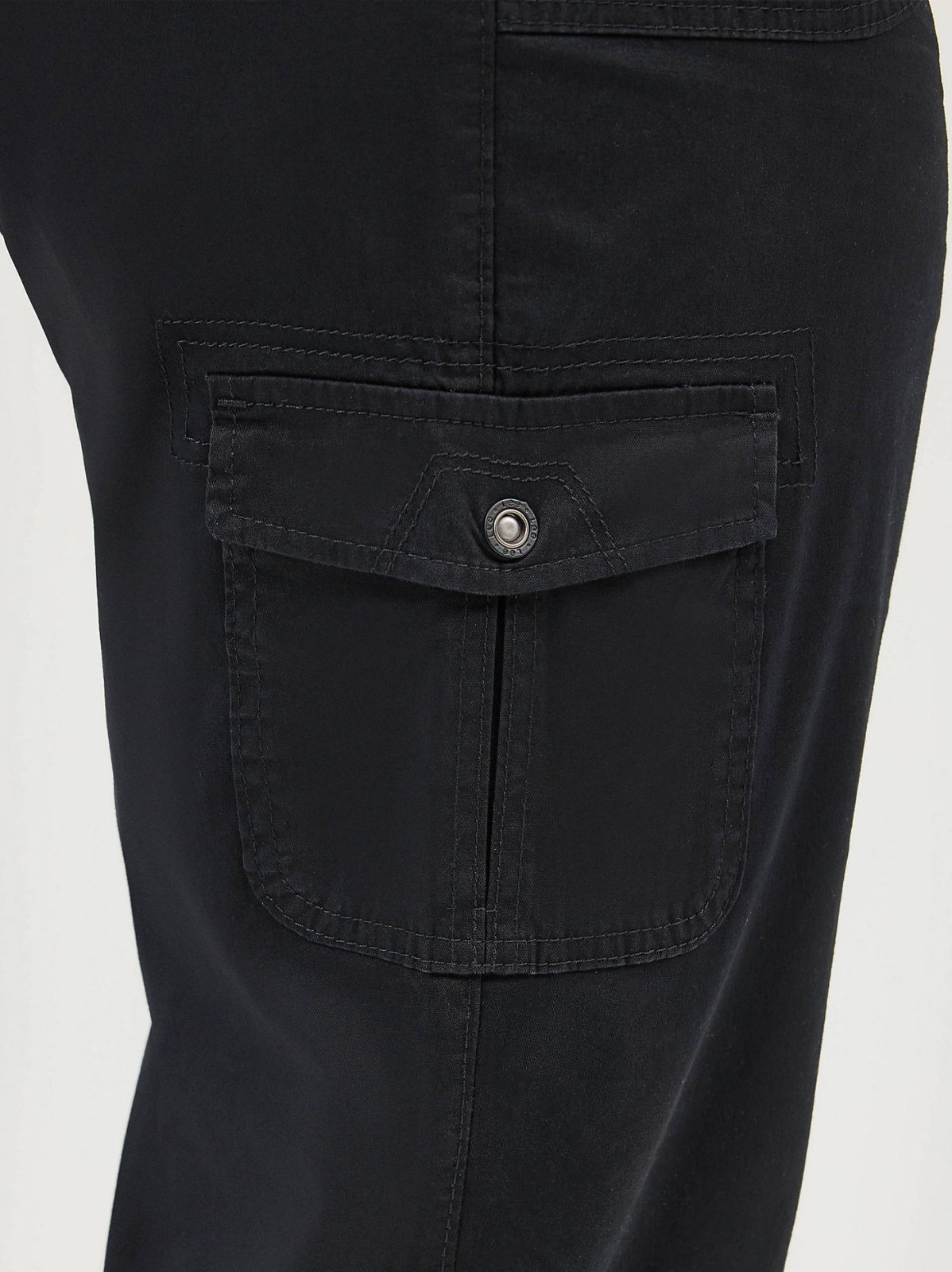 Women’s Relaxed Fit Austyn Cargo Capri (Plus) - view 6