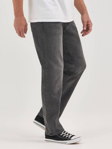 Men's Extreme Motion MVP Relaxed Straight Jean