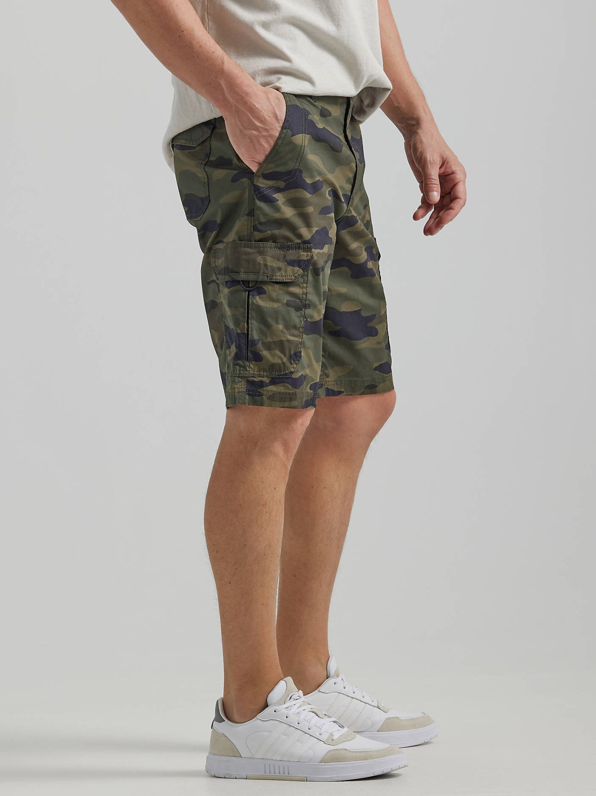 Men's Extreme Motion Crossroad Cargo Short - view 3