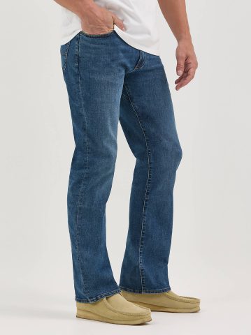 Men's Extreme Motion MVP Regular Bootcut Jean