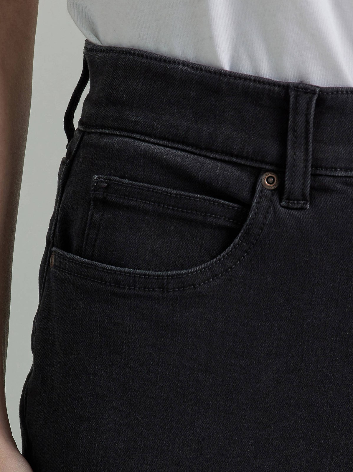 Women's Ultra Lux Comfort with Flex Motion Straight Jean - view 5