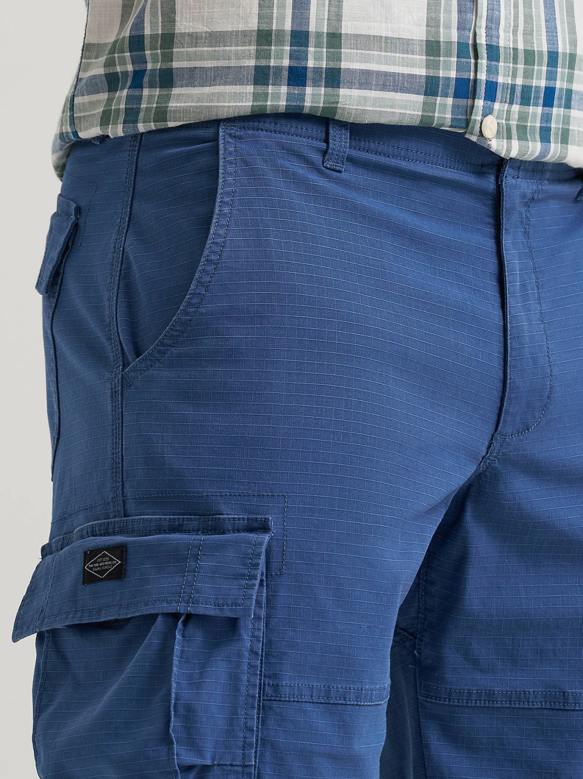 Men's Extreme Motion Carolina Cargo Short - view 7