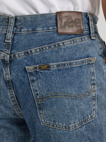Men’s Relaxed Fit Straight Leg Jean
