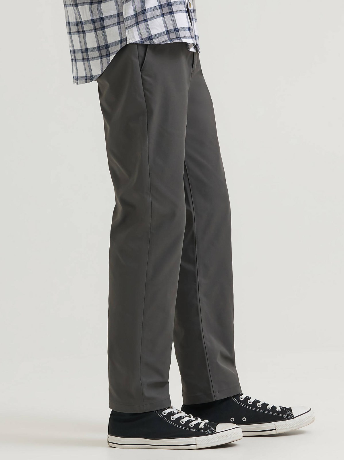 Men's Extreme Motion Regular Taper Chino Pant - view 4