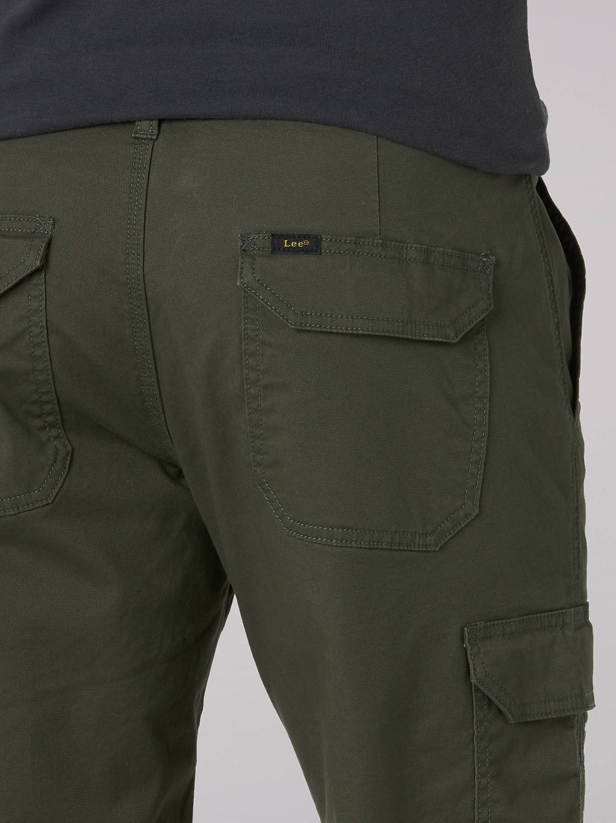 Men's Extreme Motion Cargo Twill Pant - view 4