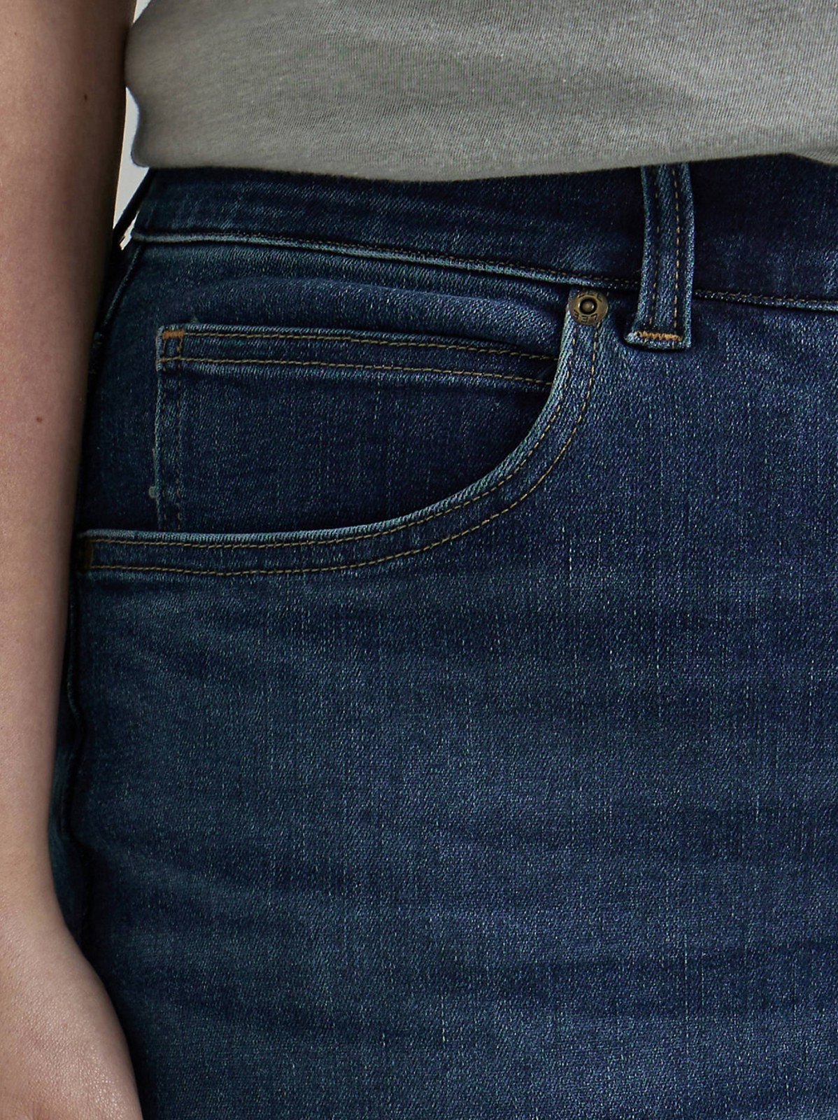 Women's Ultra Lux Comfort with Flex Motion Bootcut Jean (Plus) - view 5