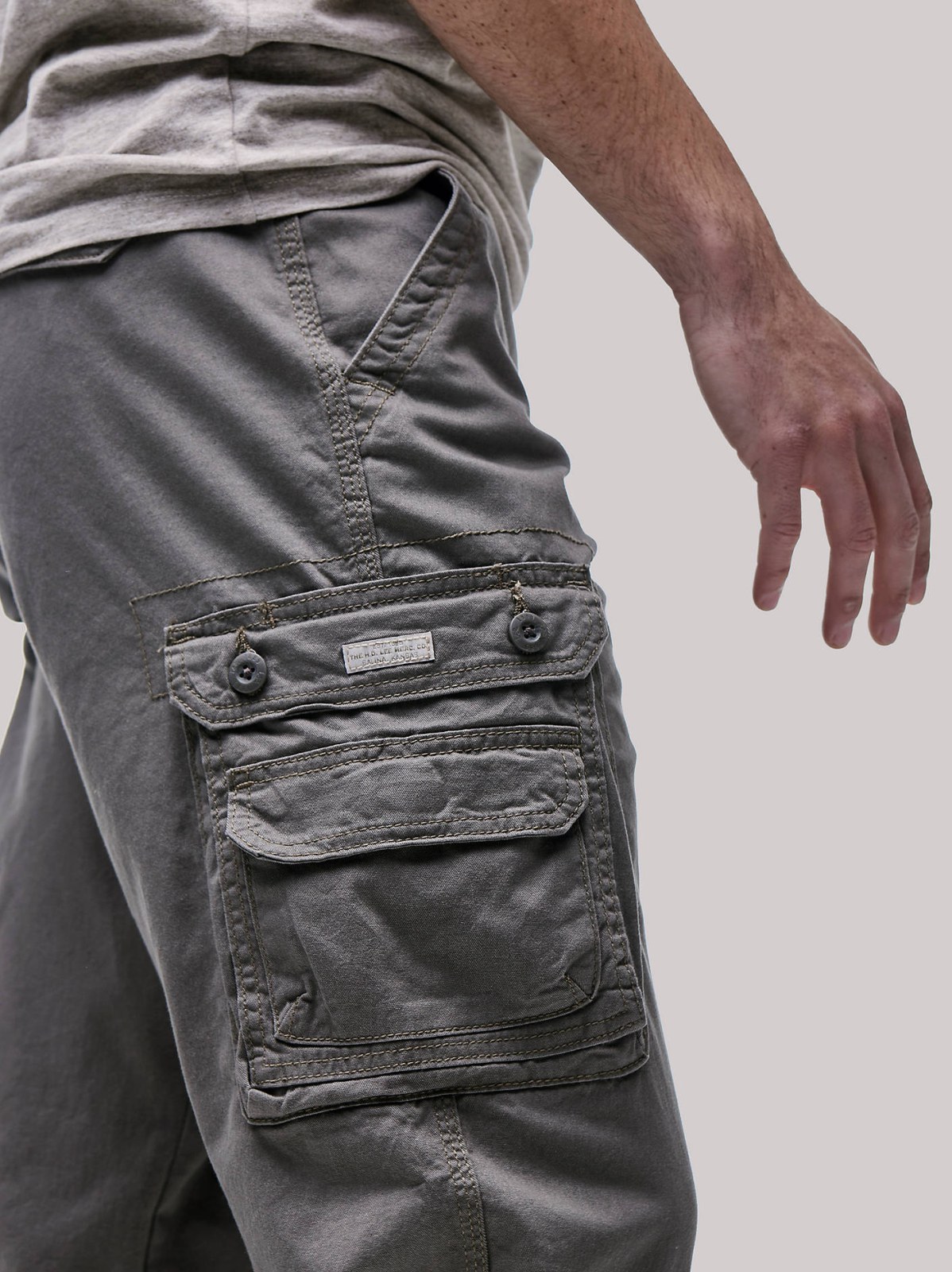 Men's Wyoming Relaxed Fit Cargo Twill Pant - view 6