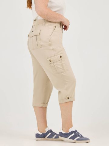 Women's Ultra Lux Comfort with Flex-To-Go Relaxed Fit Cargo Capri (Plus)