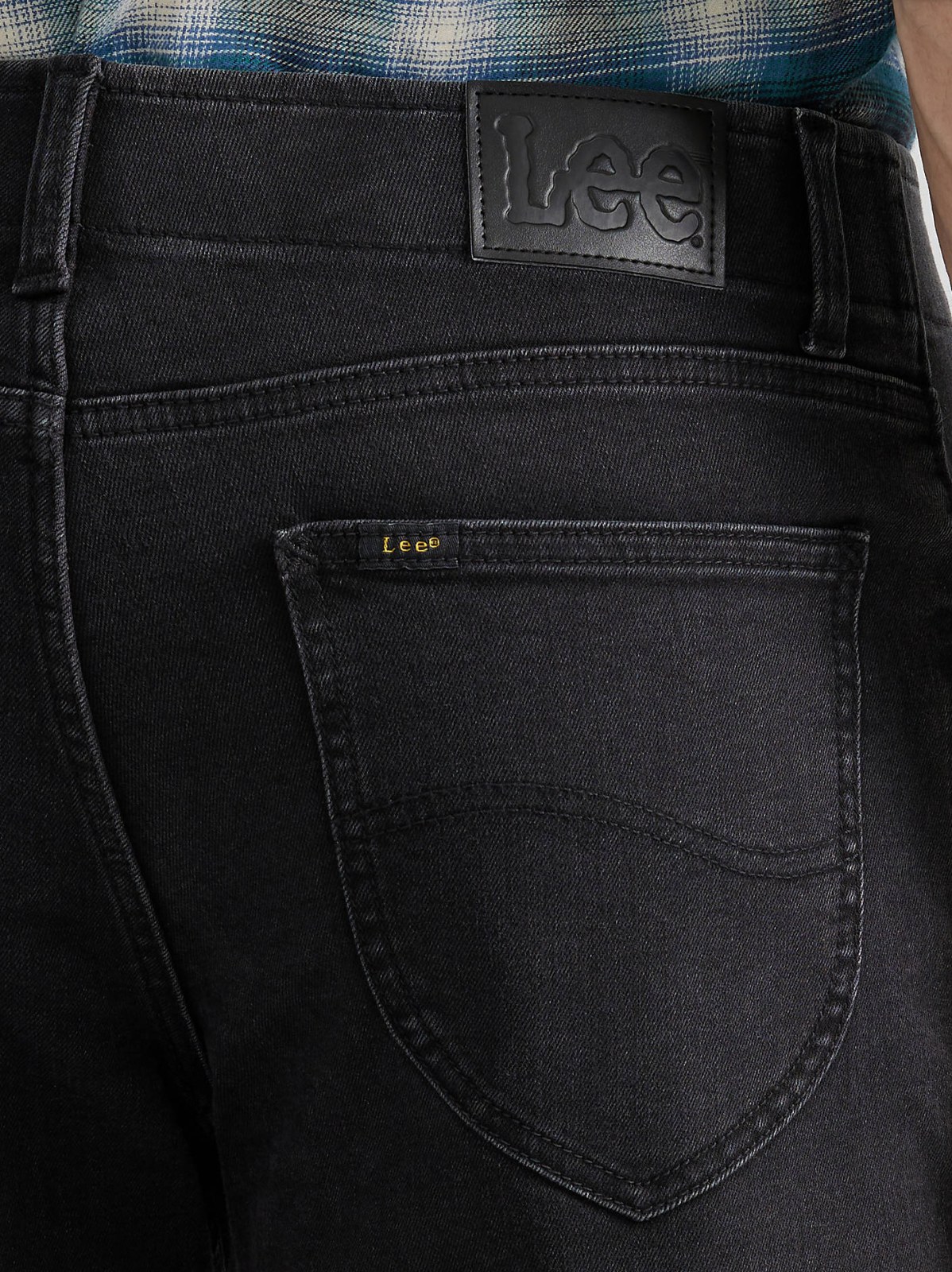 Men's Extreme Motion MVP Regular Straight Jean - view 5