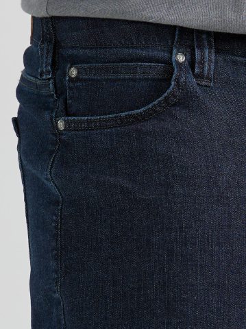 Men's Extreme Motion Athletic Tapered Leg Jean (Big & Tall)