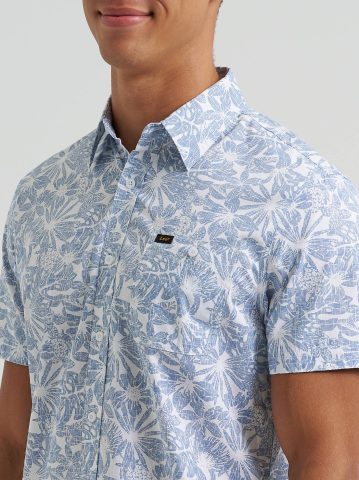 Men's Textured Floral Button Down Shirt