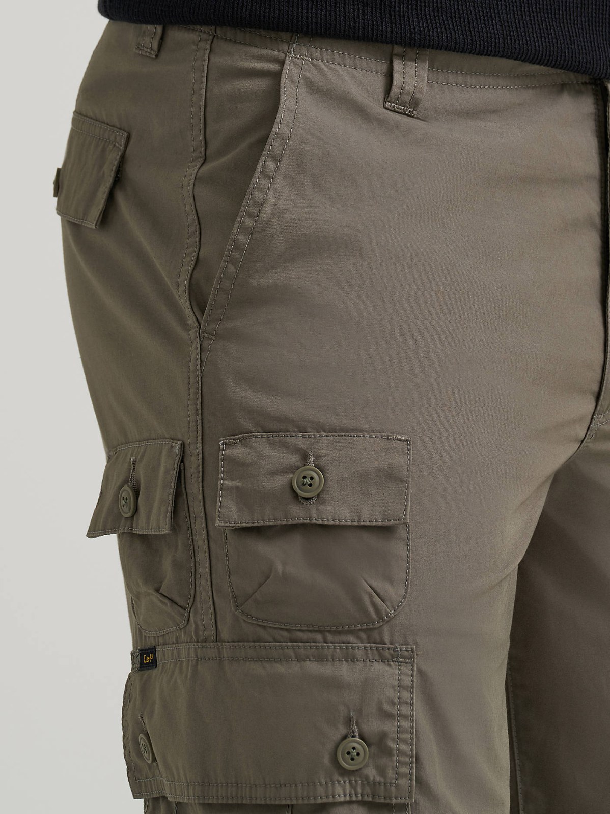 Men's Legendary Loose Nomad Cargo Short - view 7